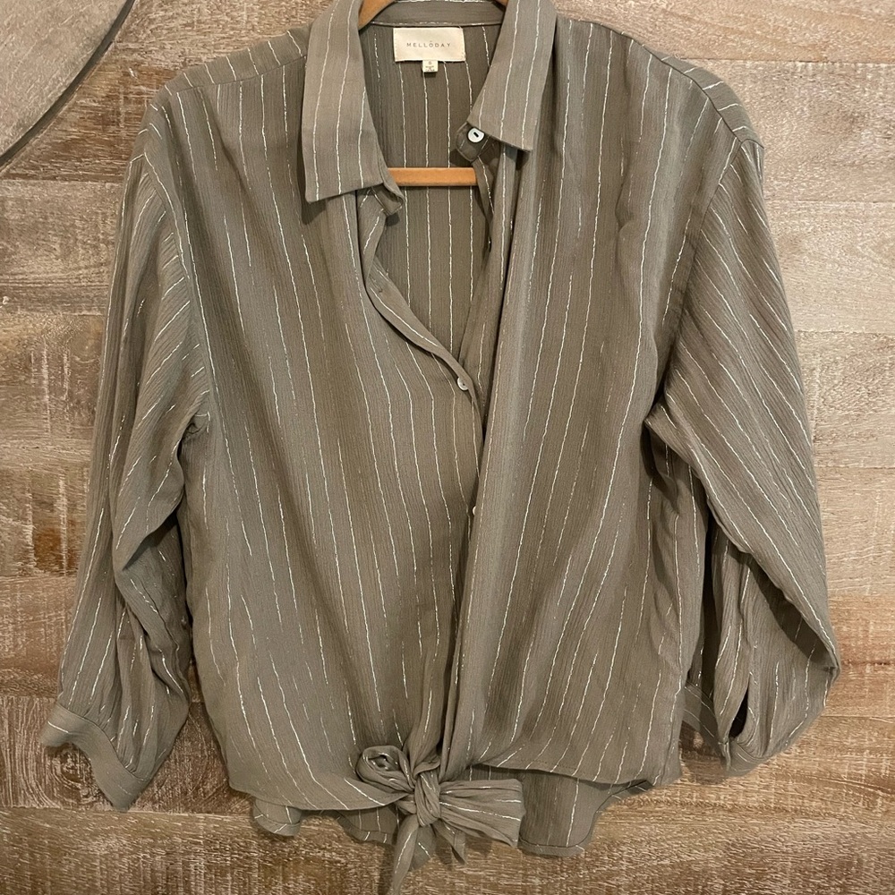 Striped Women's Top with tie waist